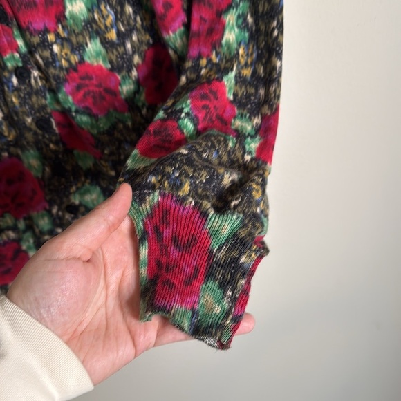 Lucky Brand Rose Button Down Lightweight Cardigan Size Large - Picture 5 of 6